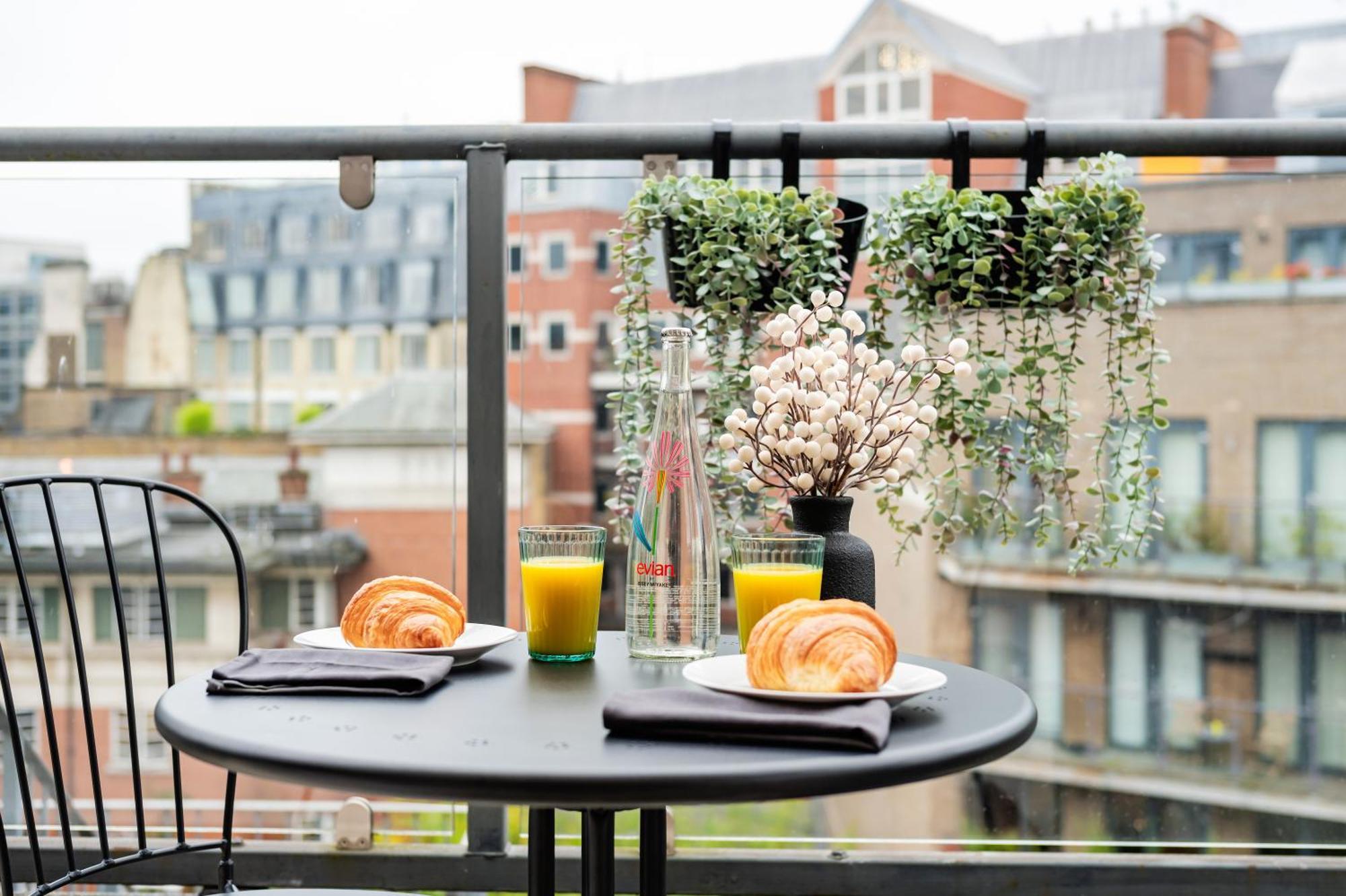Huge & Central 3 Bedr, 4 Beds, Covent Gdn Λονδίνο Εξωτερικό φωτογραφία